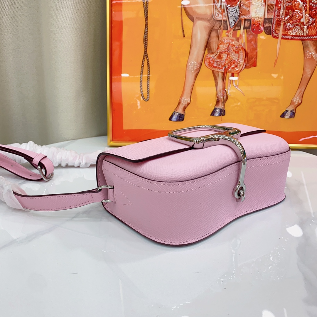 Herthtmes Epsom Della Cavalleria Elan Gris Pale