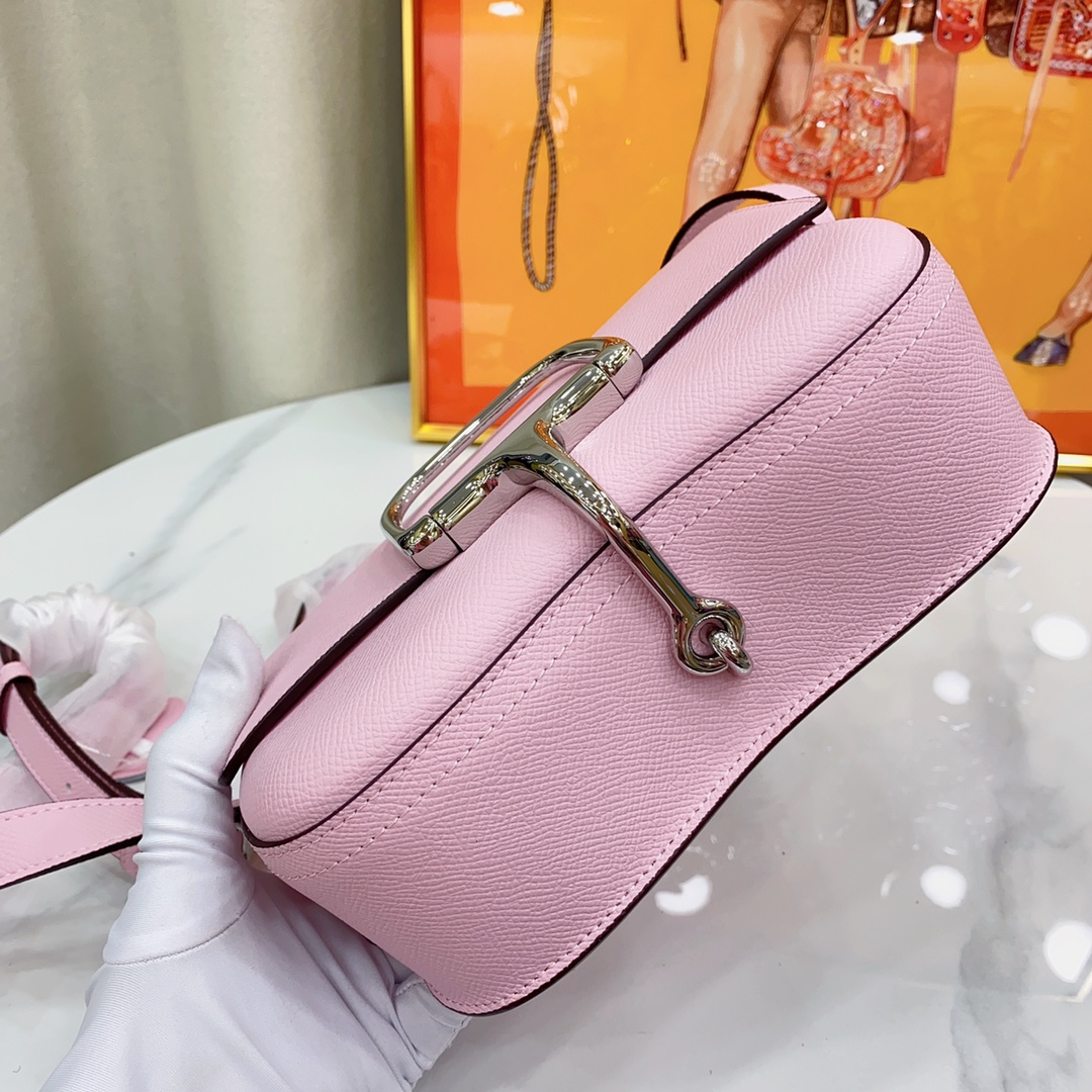 Herthtmes Epsom Della Cavalleria Elan Gris Pale