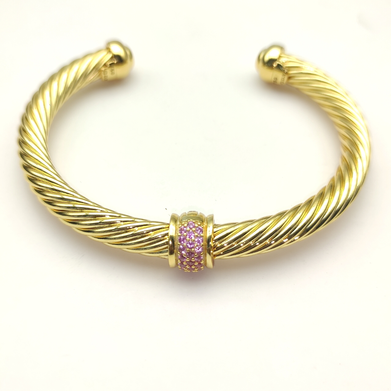 Classic Cable Station Bracelet 18K Yellow Gold and Pave Diamonds, 7mm