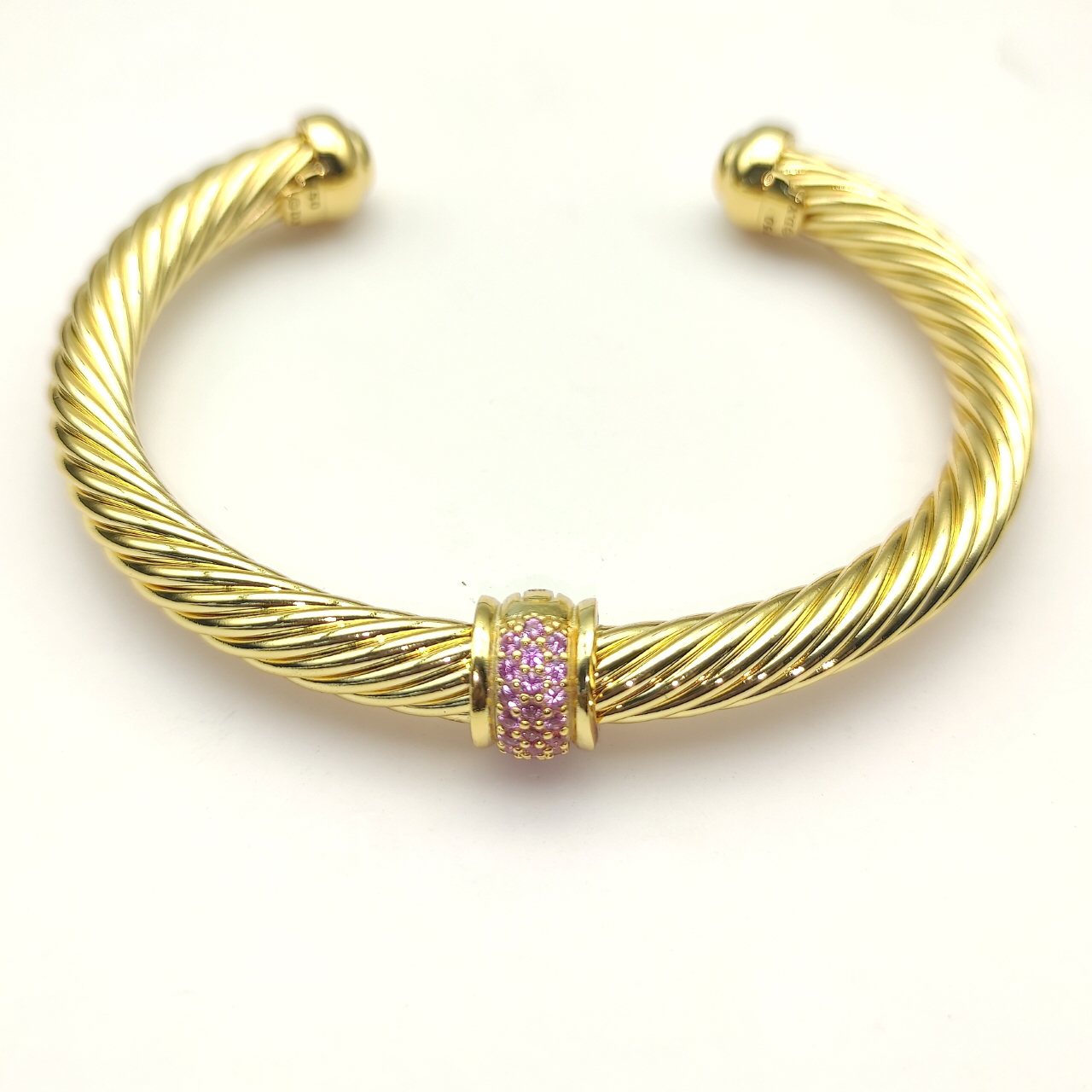 Classic Cable Station Bracelet 18K Yellow Gold and Pave Diamonds, 7mm