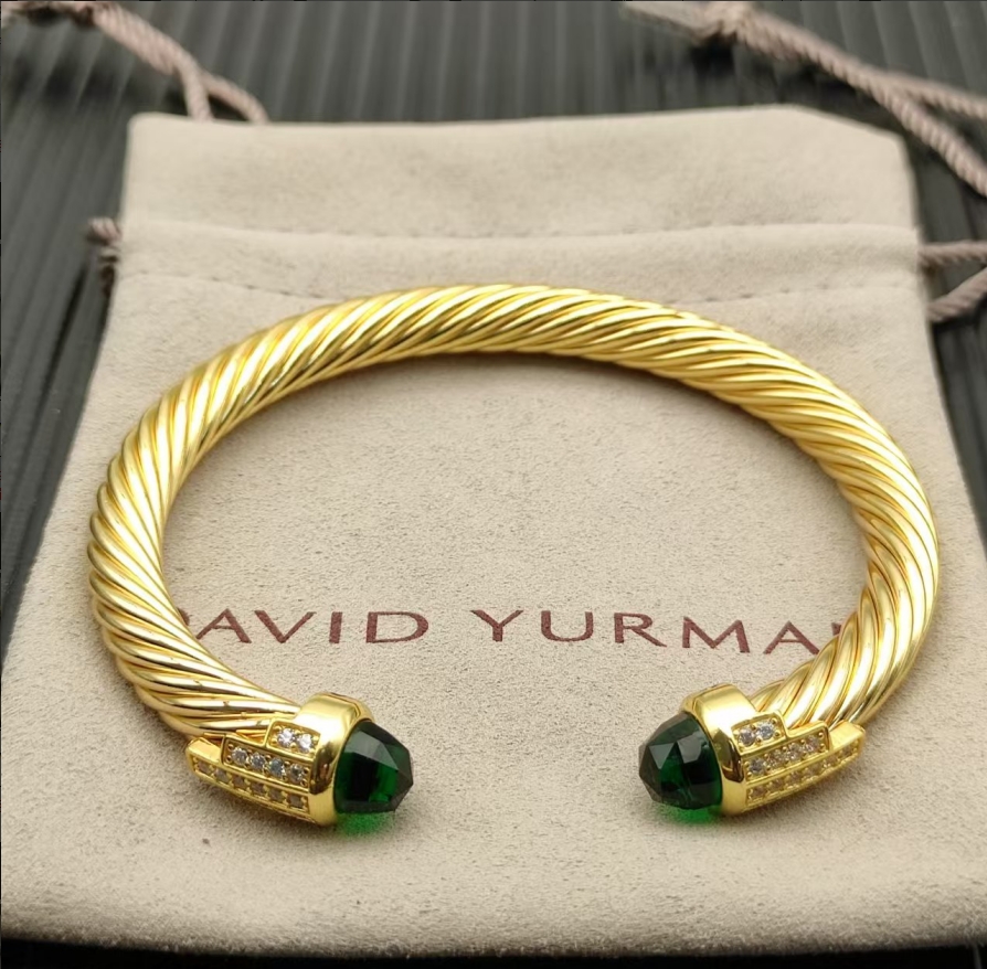 7mm Cable Bracelet with Dark Green & Diamond Accents