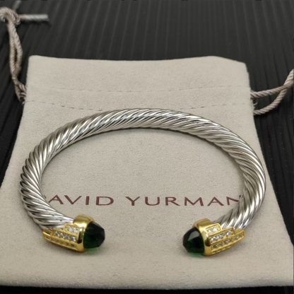 7mm Cable Bracelet with Dark Green & Diamond Accents – Gold Cap