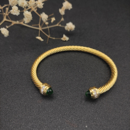 Classic Cablespira® Bracelet 18K Yellow Gold with Dark green crystal and Diamonds, 5mm