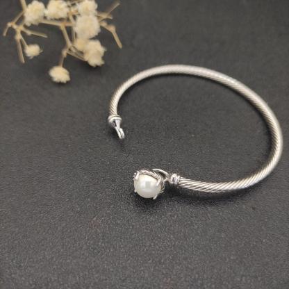 Petite Chatelaine® Bracelet Sterling Silver with Pearl, 3mm