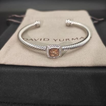 Dathtvid Yurthtman  Sterling Silver Diamond and Morganite 4mm Noblesse Cable Bracelet