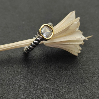 DY Mercer®Stone Ring Sterling Silver with White crystal, 0.7cm