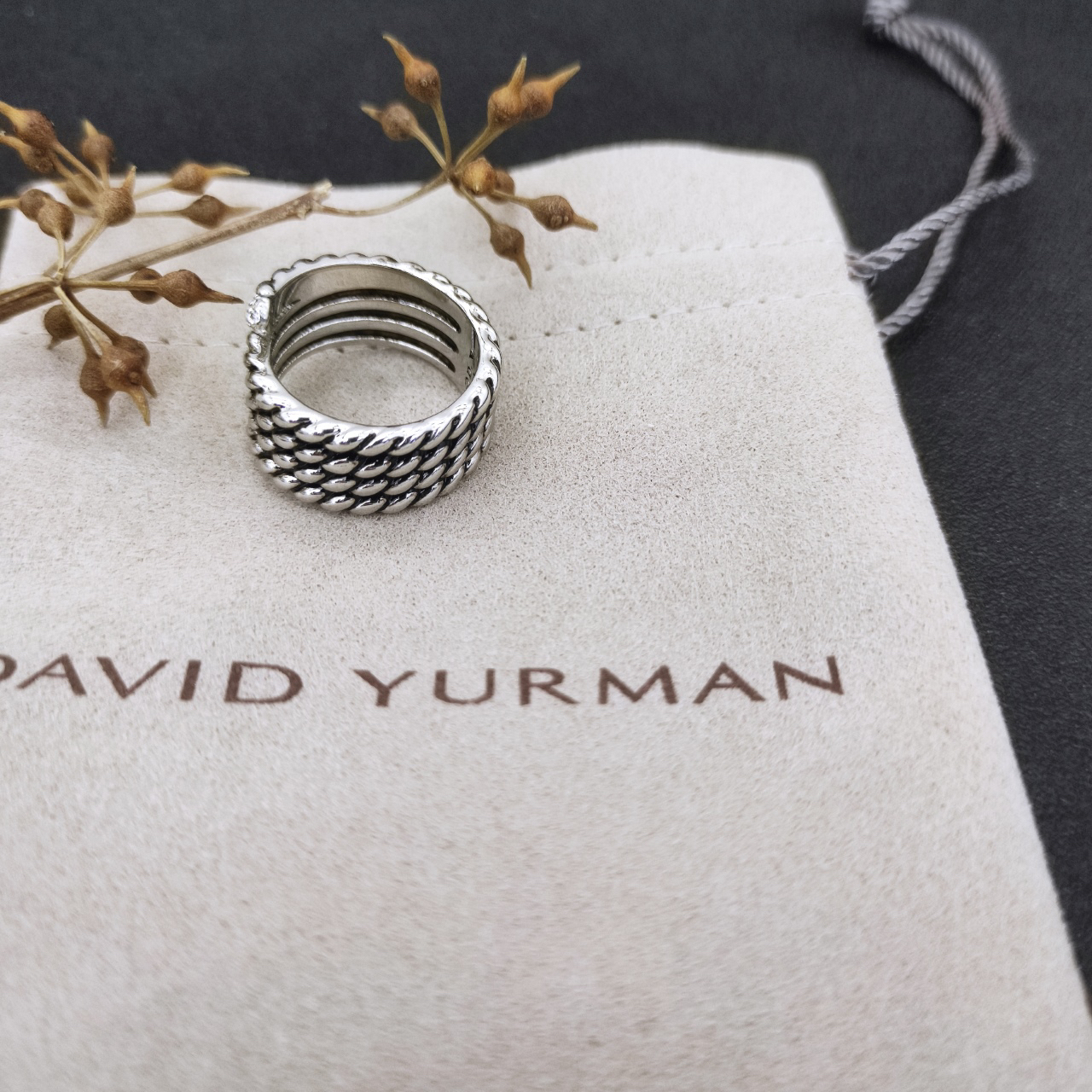 Dathtvid Yurthtman Diamond Willow Serpentine Ring