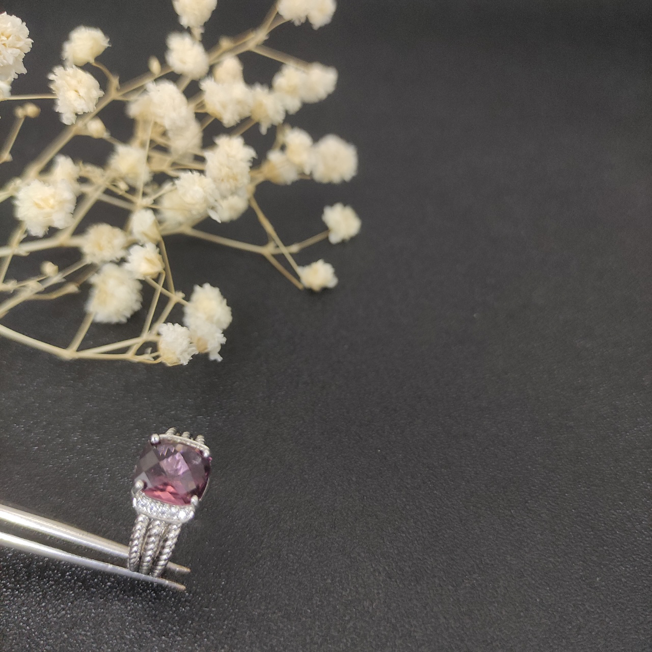 Petite Wheaton® Ring Sterling Silver with Amethyst and Diamonds, 10mm