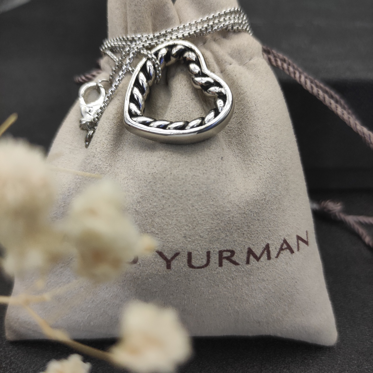 Dathtvid Yurthtman Open Heart Cable Pendant in Sterling Silver