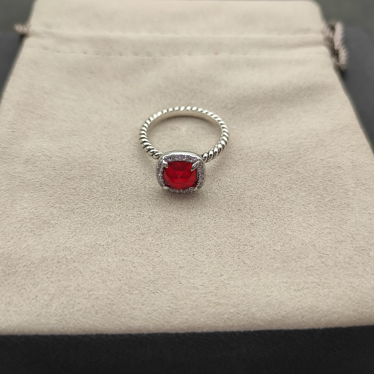 Petite Chatelaine® Pavé Bezel Ring Sterling Silver with Rhodolite and Diamonds, 7mm