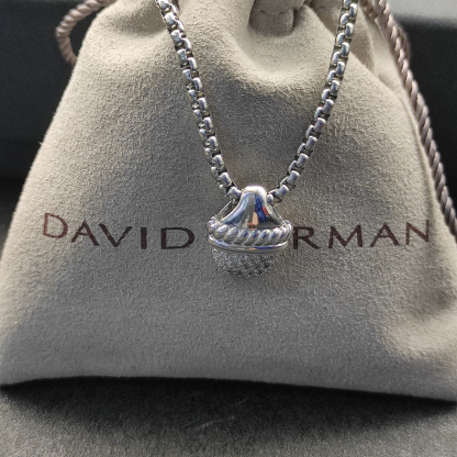 Dathtvid Yurthtman Acorn Pendant Necklace Sterling Silver Diamond