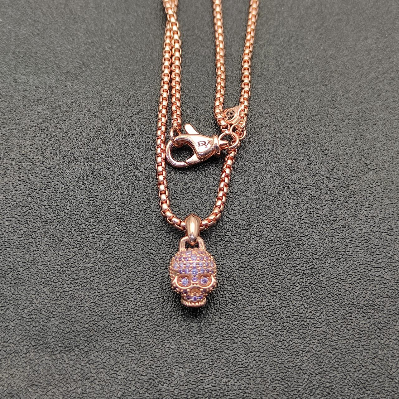Skull Amulet Full Pavé Purple Sapphires and 18K Rose Gold, 14mm