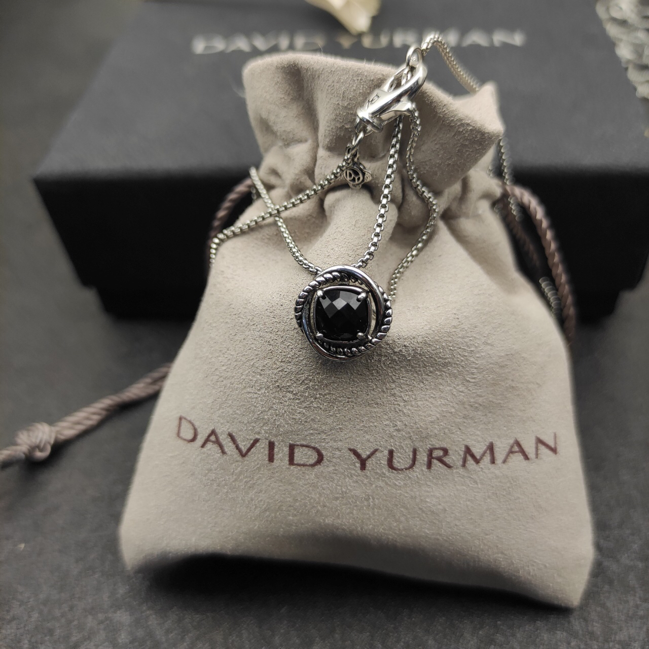 Petite Chatelaine® Necklace Sterling Silver with Black Onyx, 10mm