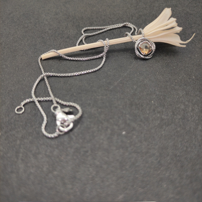 Petite Chatelaine® Necklace Sterling Silver with Champagne, 10mm