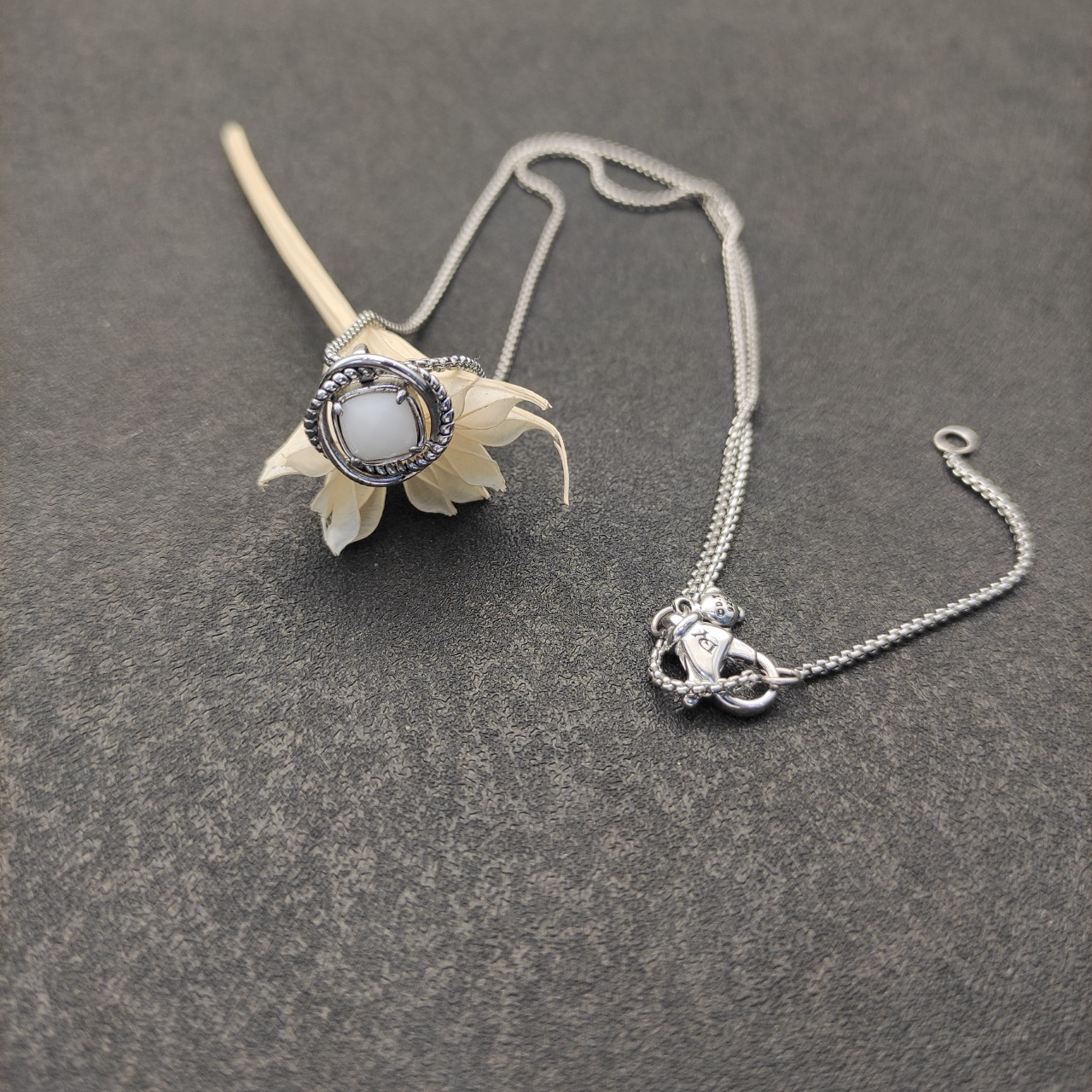 Petite Chatelaine® Necklace Sterling Silver with Pearl, 10mm