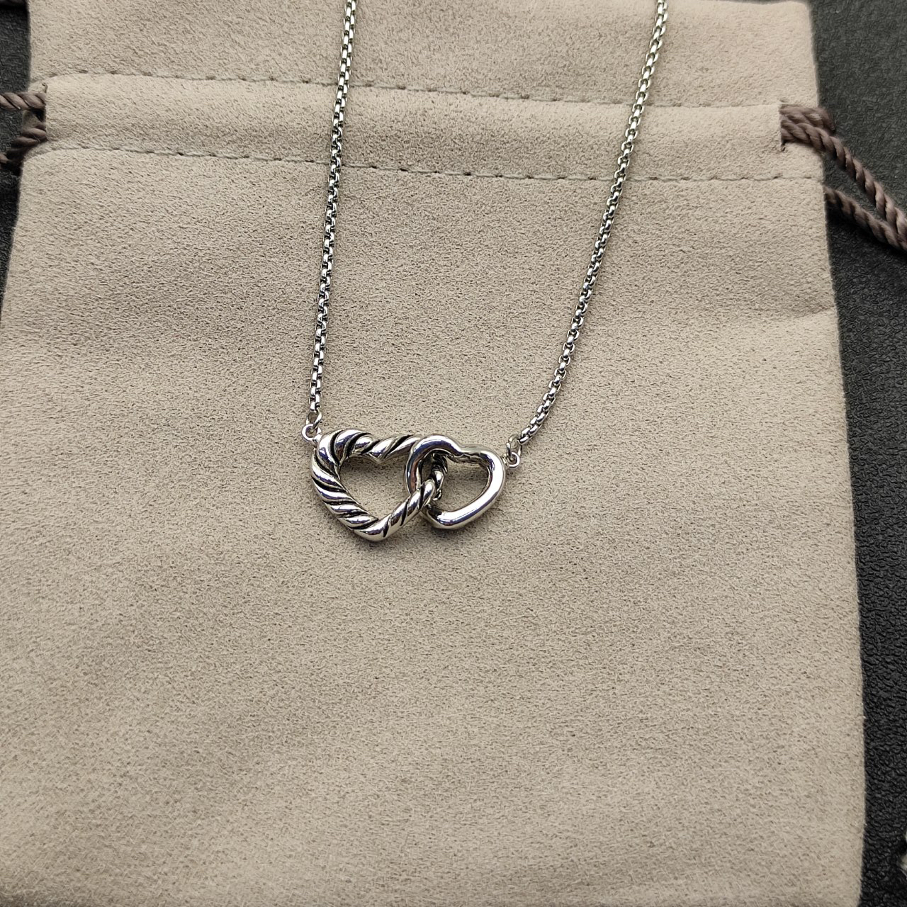 Cable Collectibles® Interlocking Heart Necklace Sterling Silver, 16.4mm