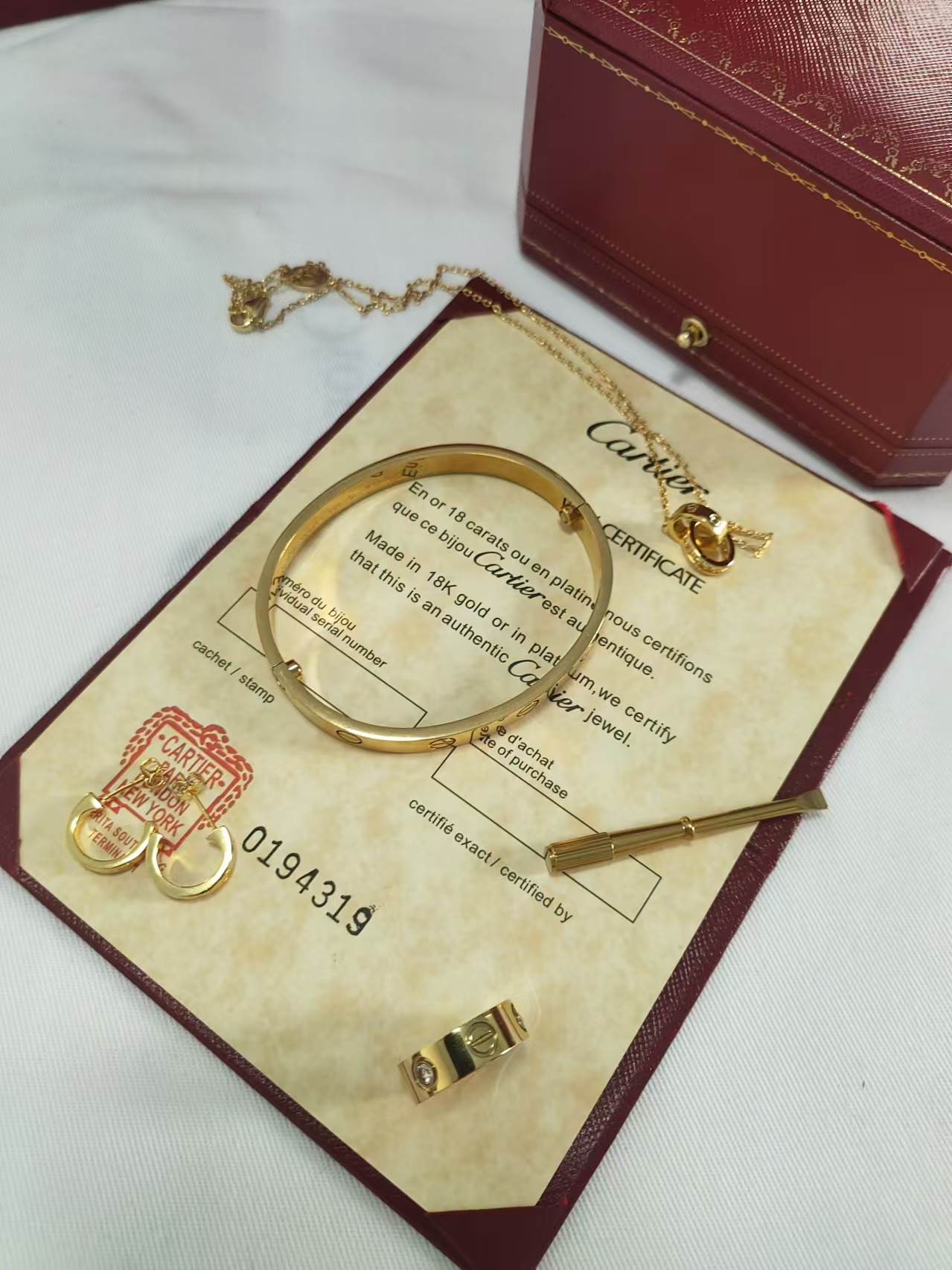 LOVE BRACELET + LOVE RING, 3 DIAMONDS + LOVE NECKLACE, DIAMONDS + LOVE EARRINGS