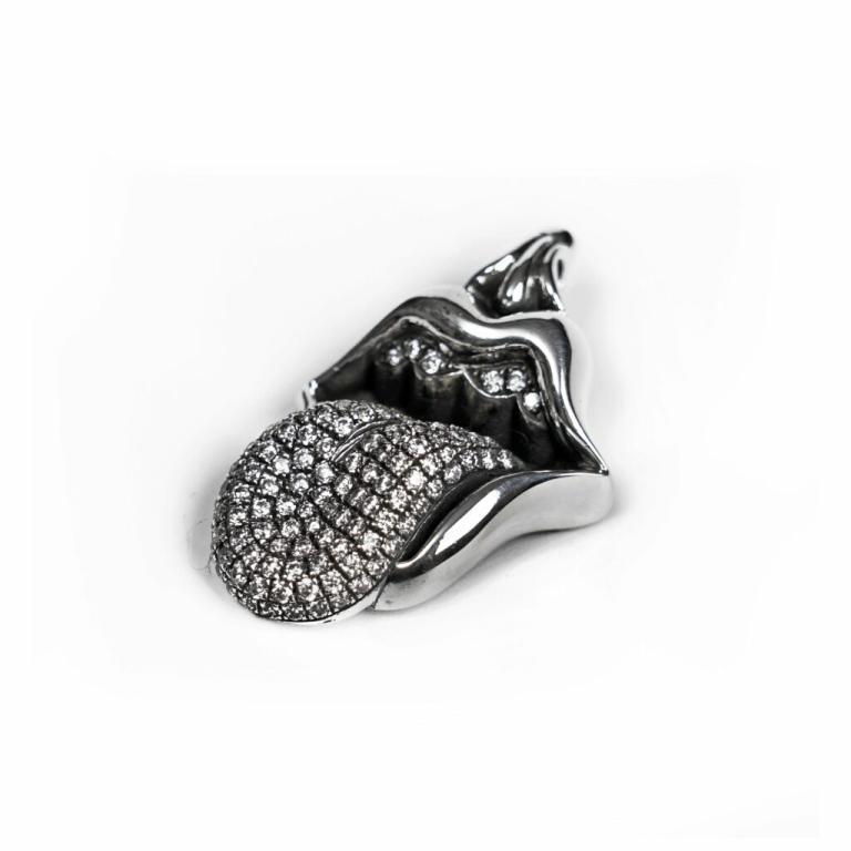 ROLLING STONES TONGUE & LIP PENDANT WITH DIAMOND