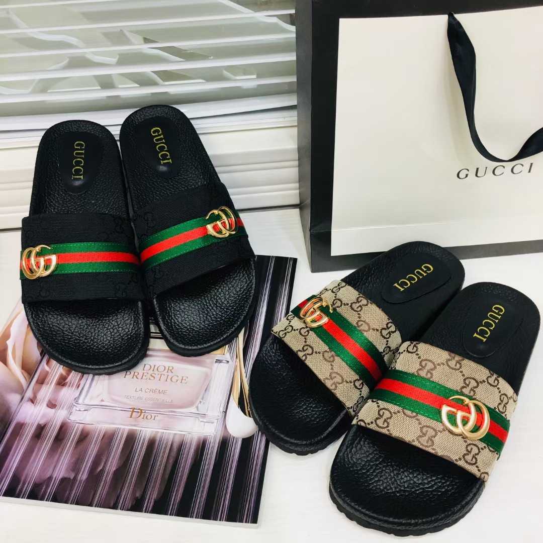 LEATHER SANDAL WITH DOUBLE G