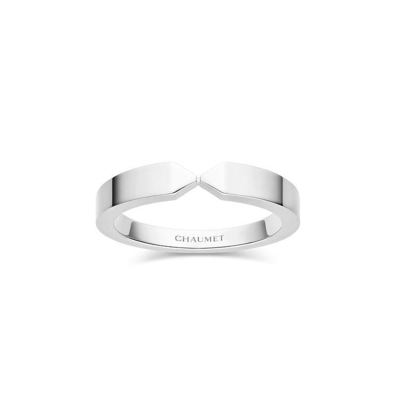 TRIOMPHE DE WEDDING BAND