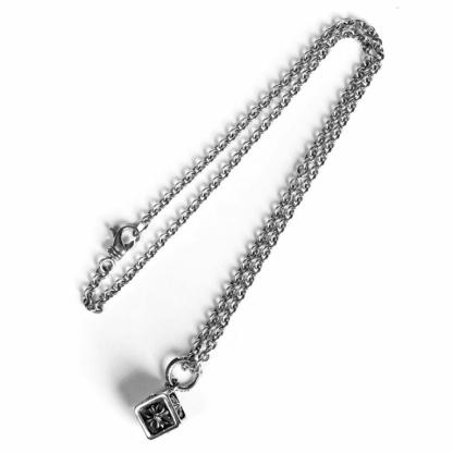 FLEUR CUBE PENDANT