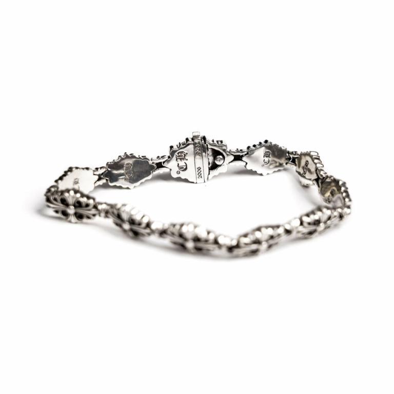 BABYFAT CROSS FLEUR PATTERN BRACELET