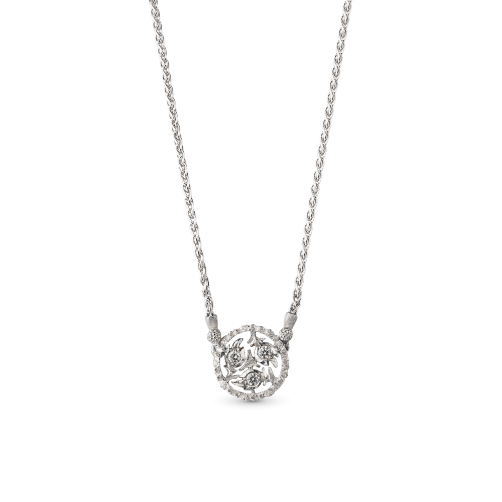 RAMAGE WHITE GOLD PENDANT WITH LEAF-MODELED BORDERS