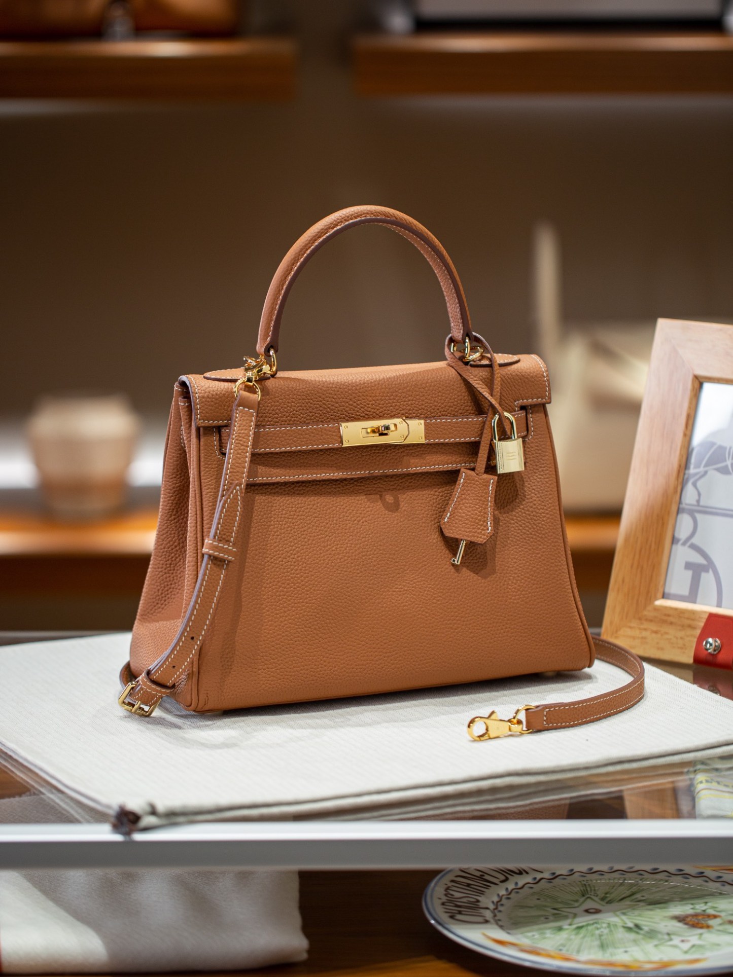 KELLY 28 FIRST LAYER TOGO COWHIDE WHITE