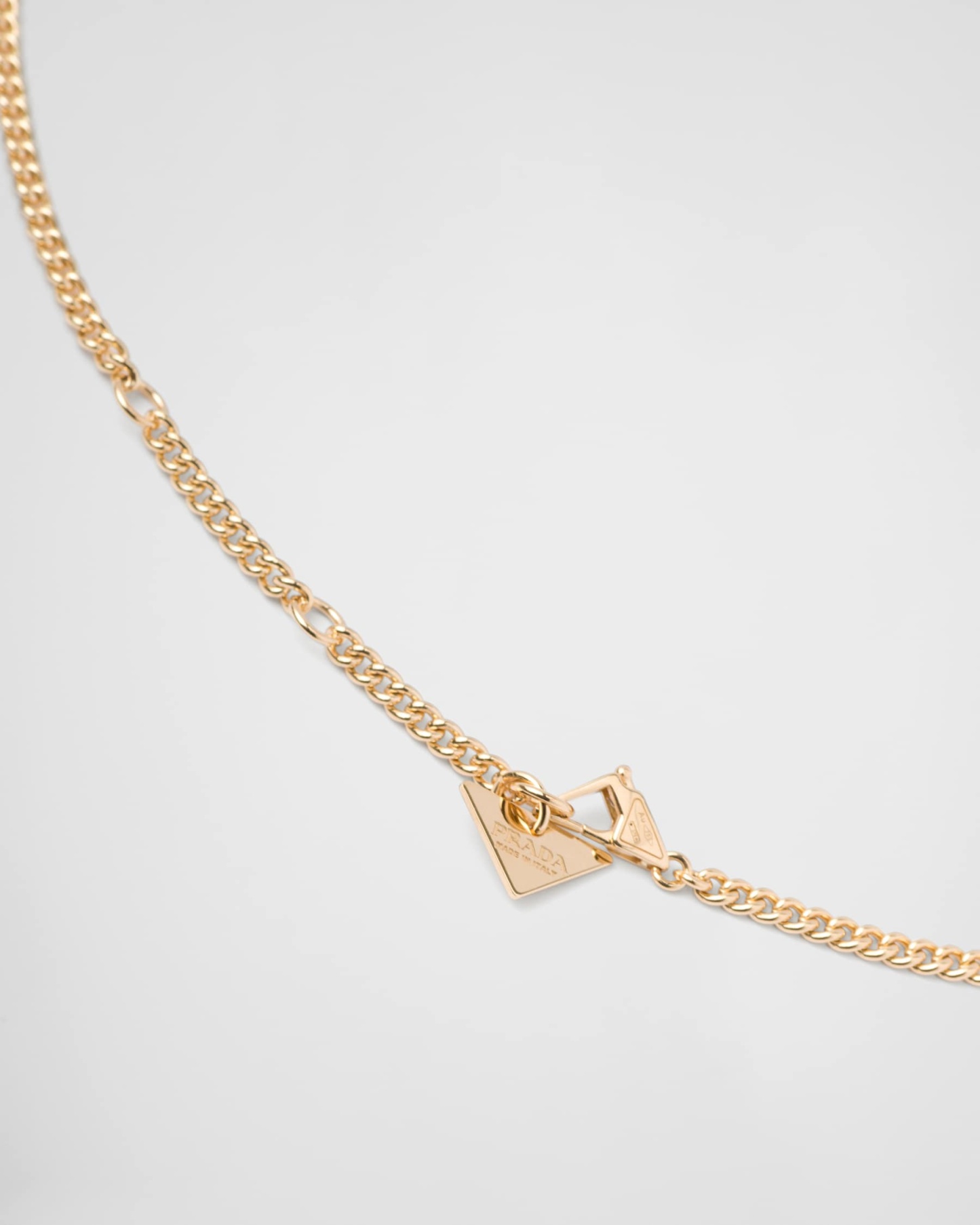 Eternal Gold pendant necklace in yellow gold with diamonds