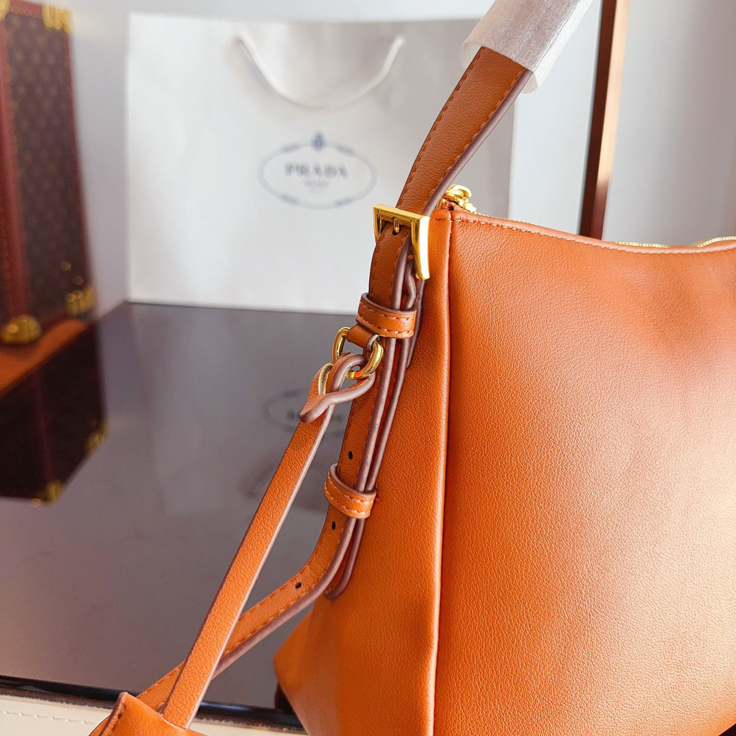 Aimée large leather shoulder bag