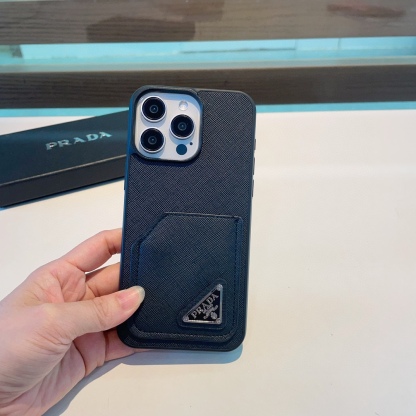 Crossgrain card pocket phone case