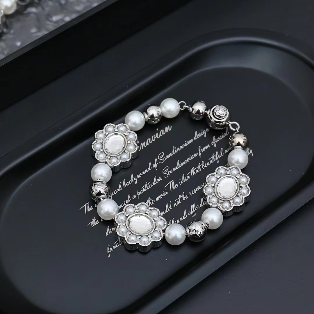 Silver Flower Brass Glass Bead Bracelet