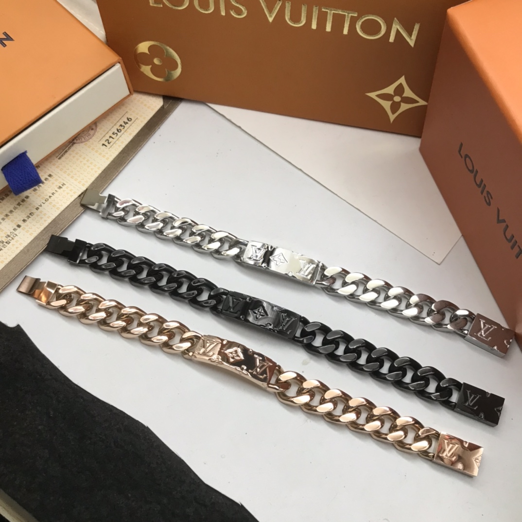 LV Chain Links Bracelet