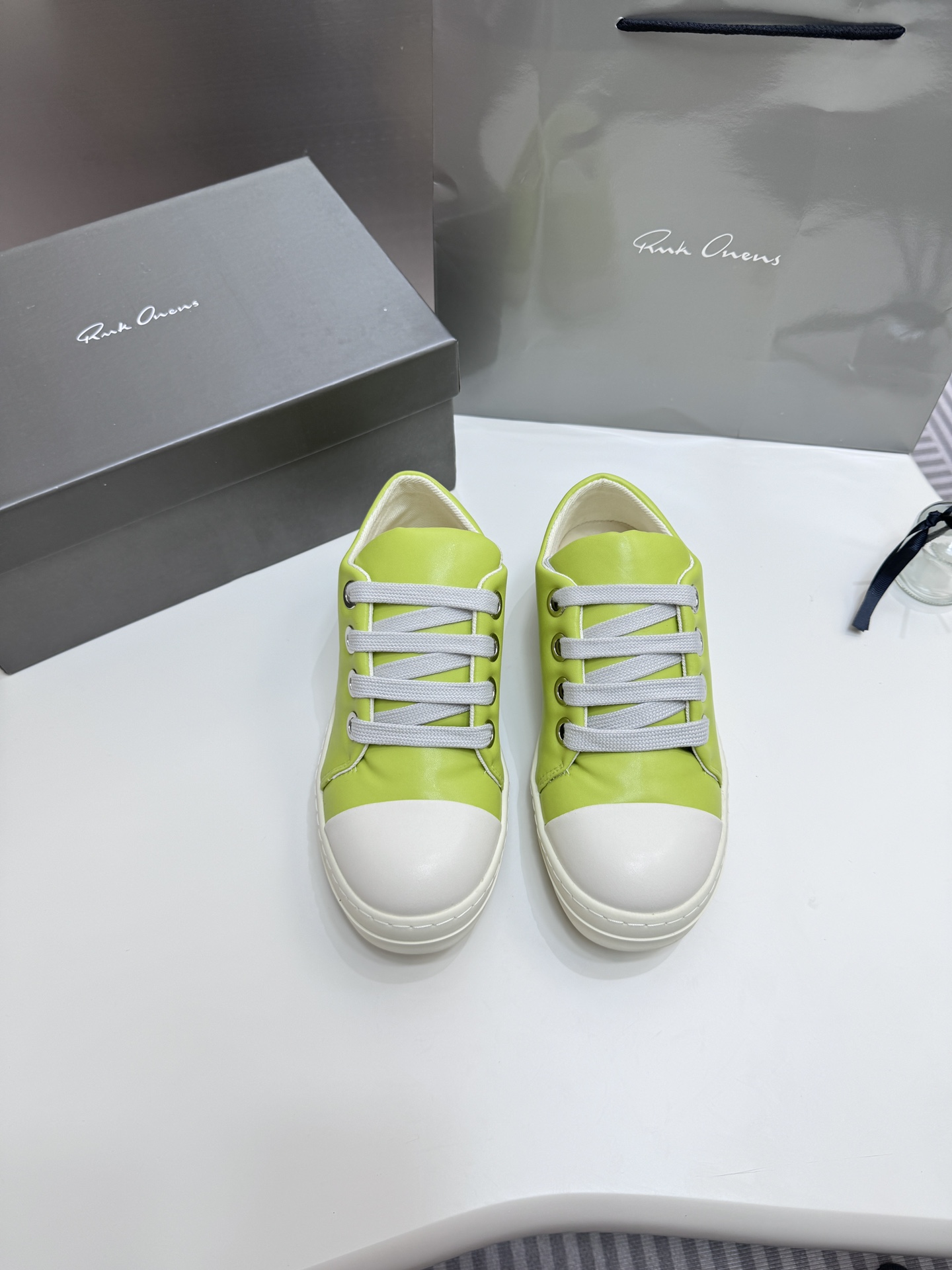 FW24 PORTERVILLE SHOES