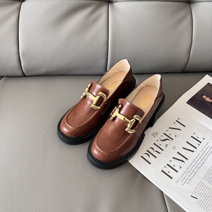 Loafers in Leather