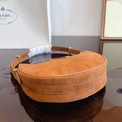 Arqué suede leather shoulder bag