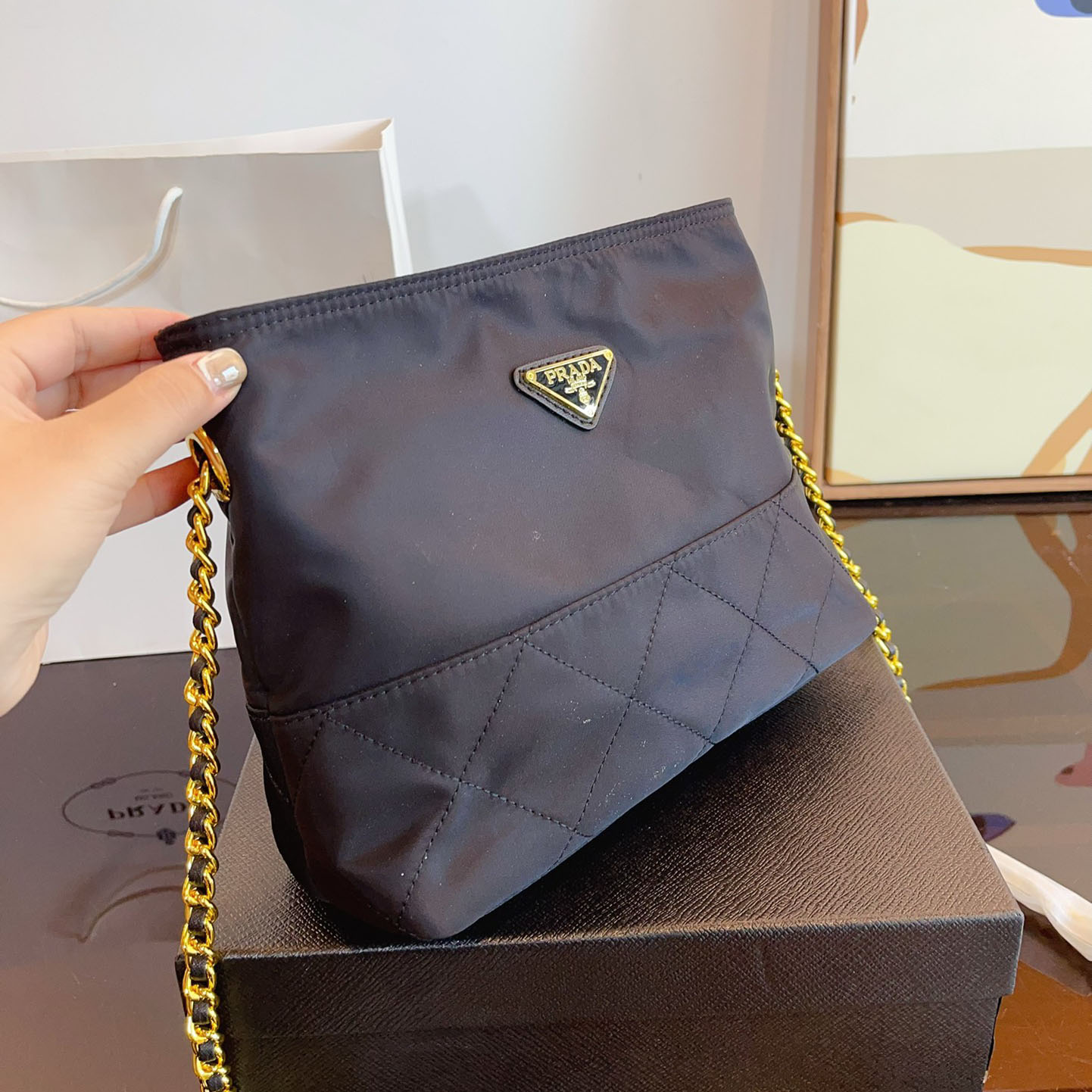 *Re-Edition 1995 Chaîne Re-Nylon tote bag