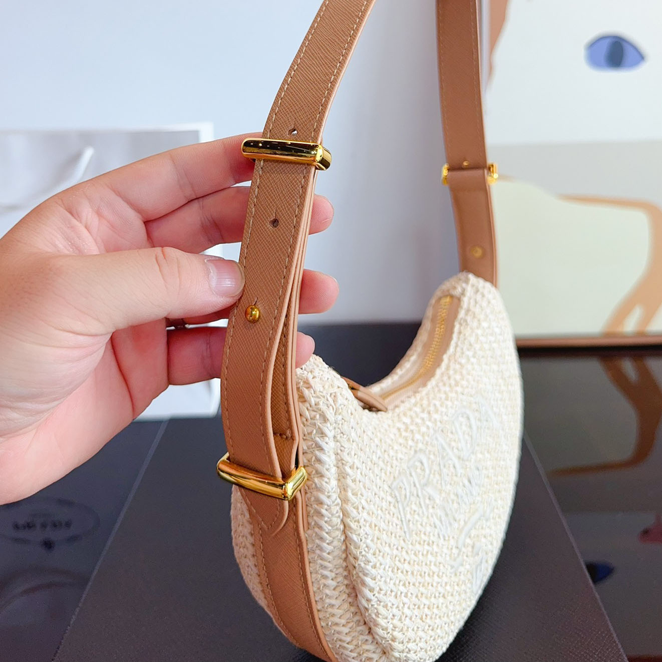 *Arqué crochet shoulder bag
