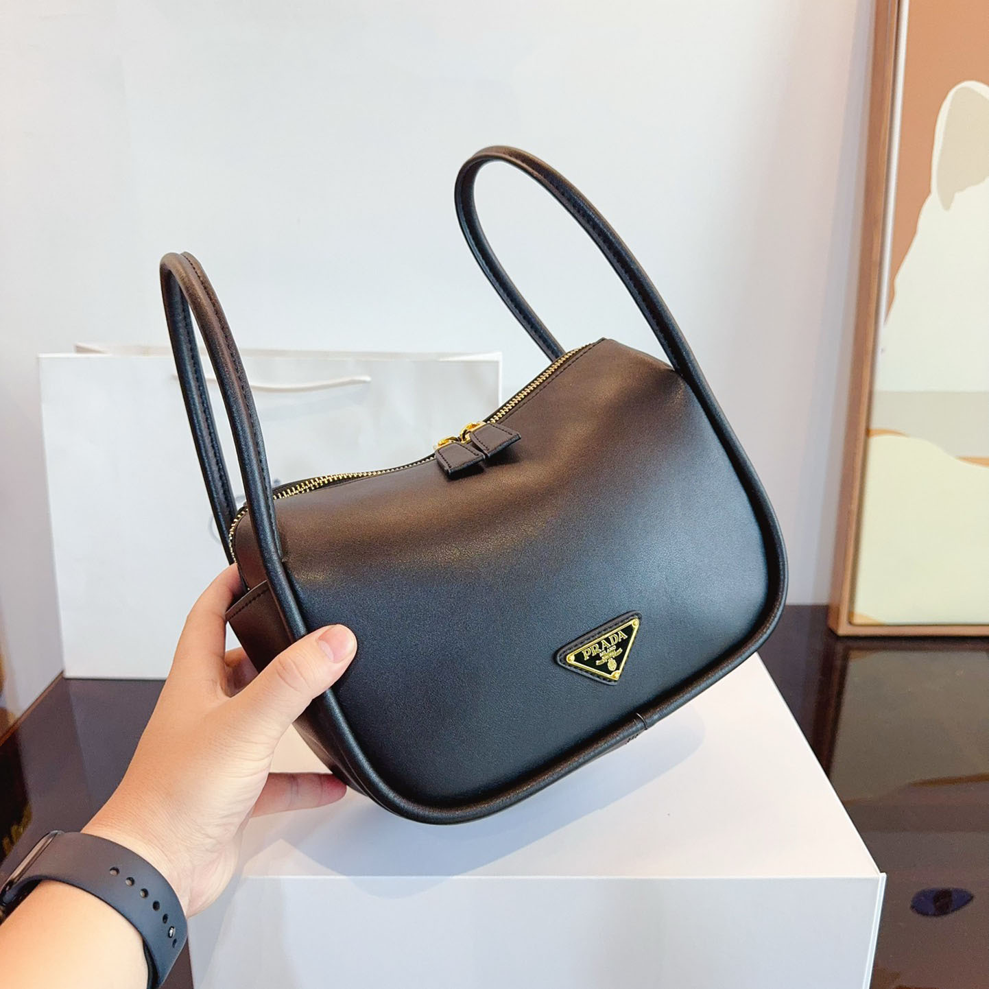 *Darling leather handbag