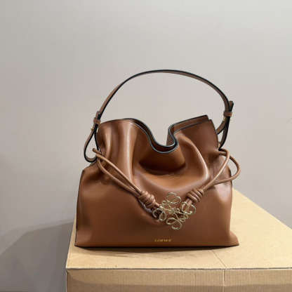 Flamenco clutch in nappa calfskin