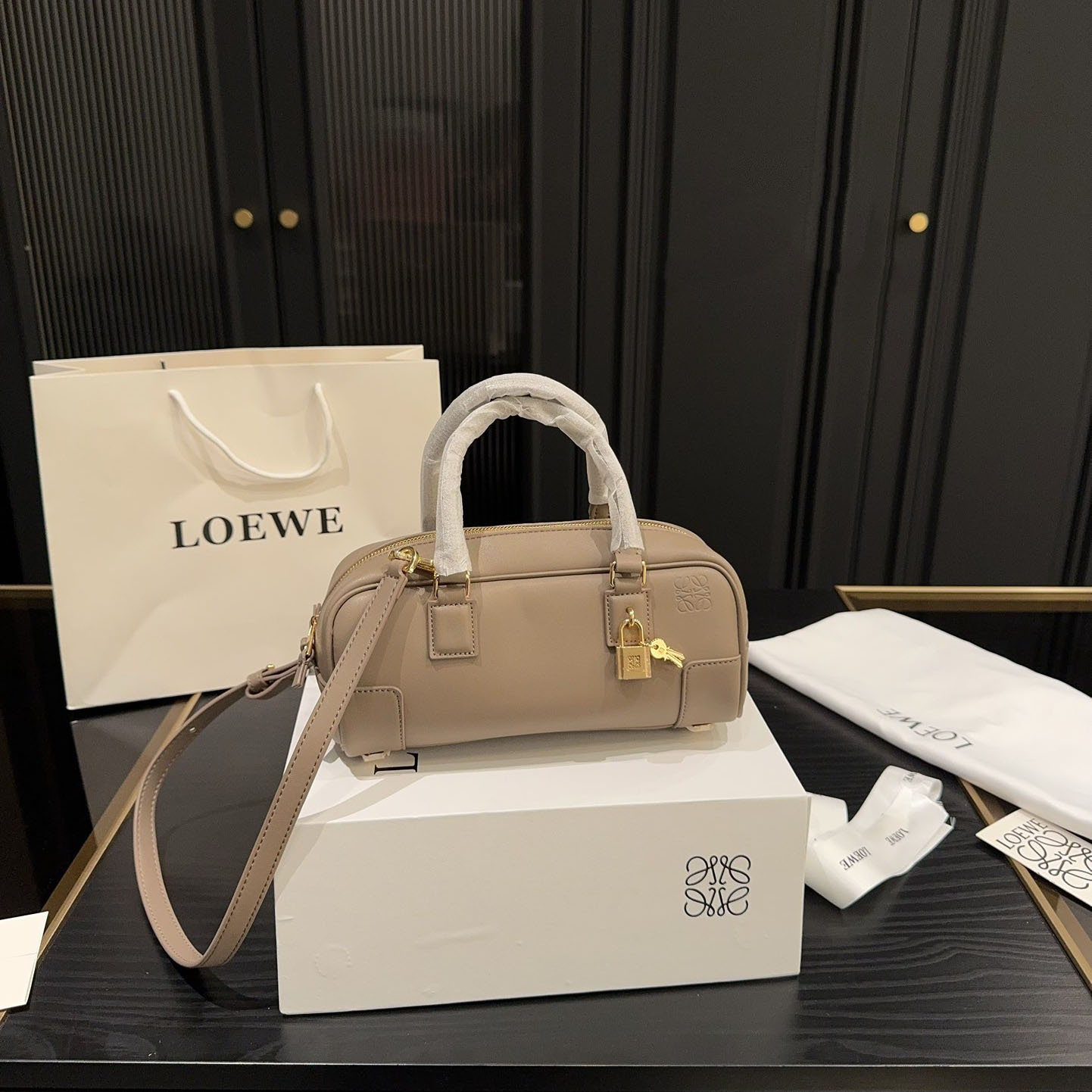 Amazona 23 Cropped bag in nappa calfskin