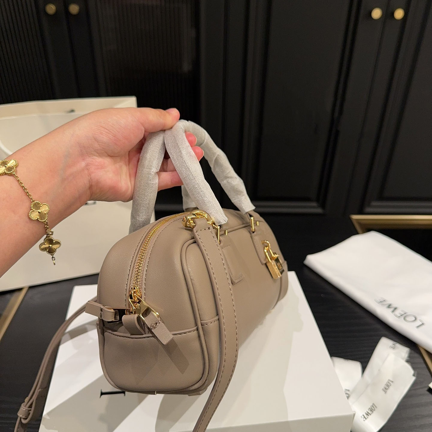 Amazona 23 Cropped bag in nappa calfskin