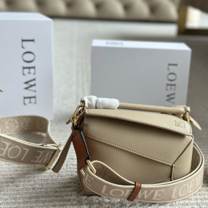 Puzzle bag in soft grained calfskin