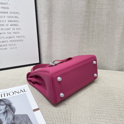 Herthtmes Togo Birkin 20/25 Bottle Red Bag