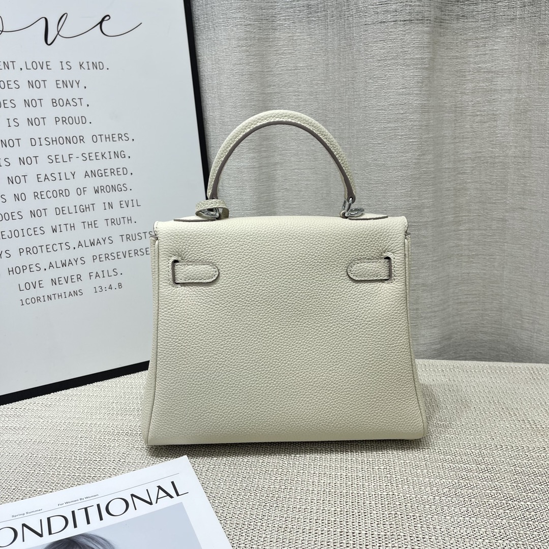 Herthtmes Togo Birkin 20/25 Bottle White Bag