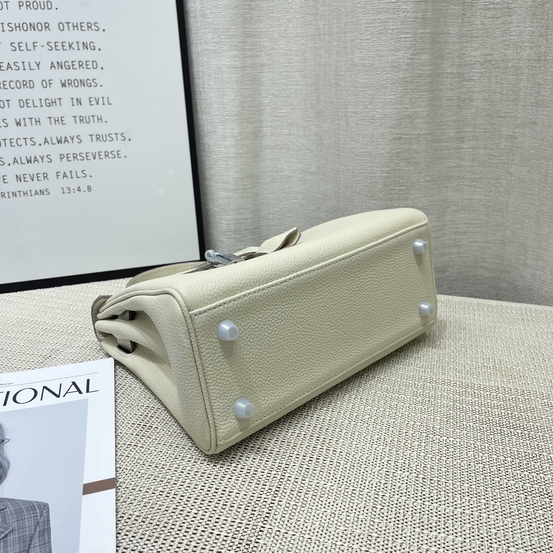 Herthtmes Togo Birkin 20/25 Bottle White Bag