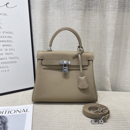Herthtmes Togo Birkin 20/25 Bottle Khaki Bag