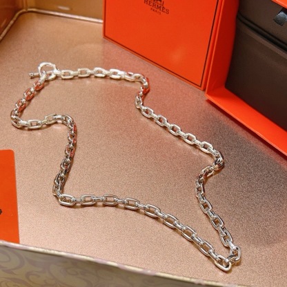 Inspired Elegance — Signature “H” Pendant Necklace