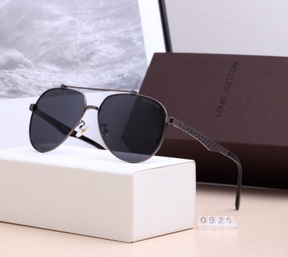6-color fashionable LthtV sunglasses