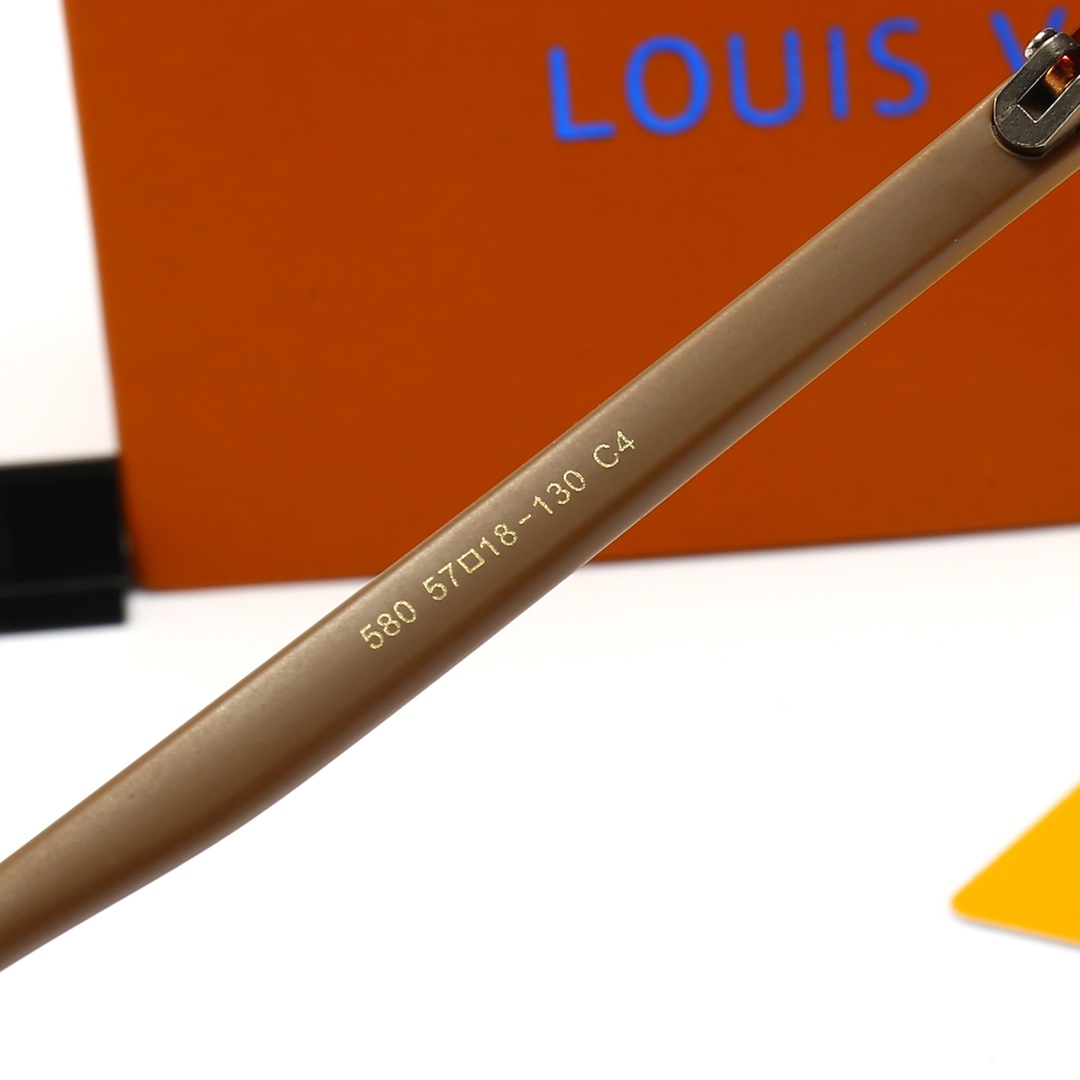 5-color fashionable LthtV sunglasses